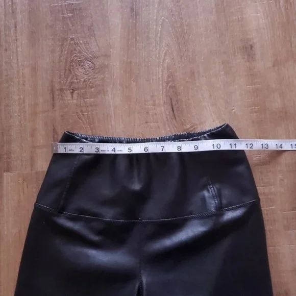 Aritzia Wilfred free daria pant - Picture 5 of 8